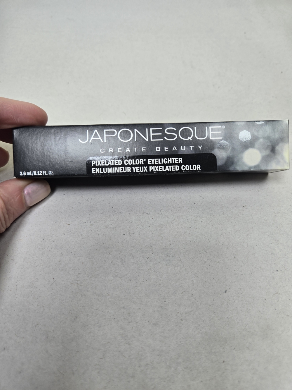 Japonesque Pixelated Color Eyelighter - Black